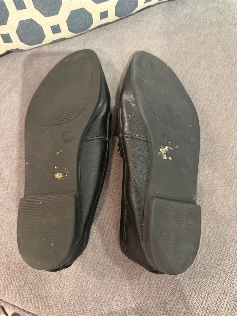 Journee Collection Men's Black Slip-On Penny Loafers